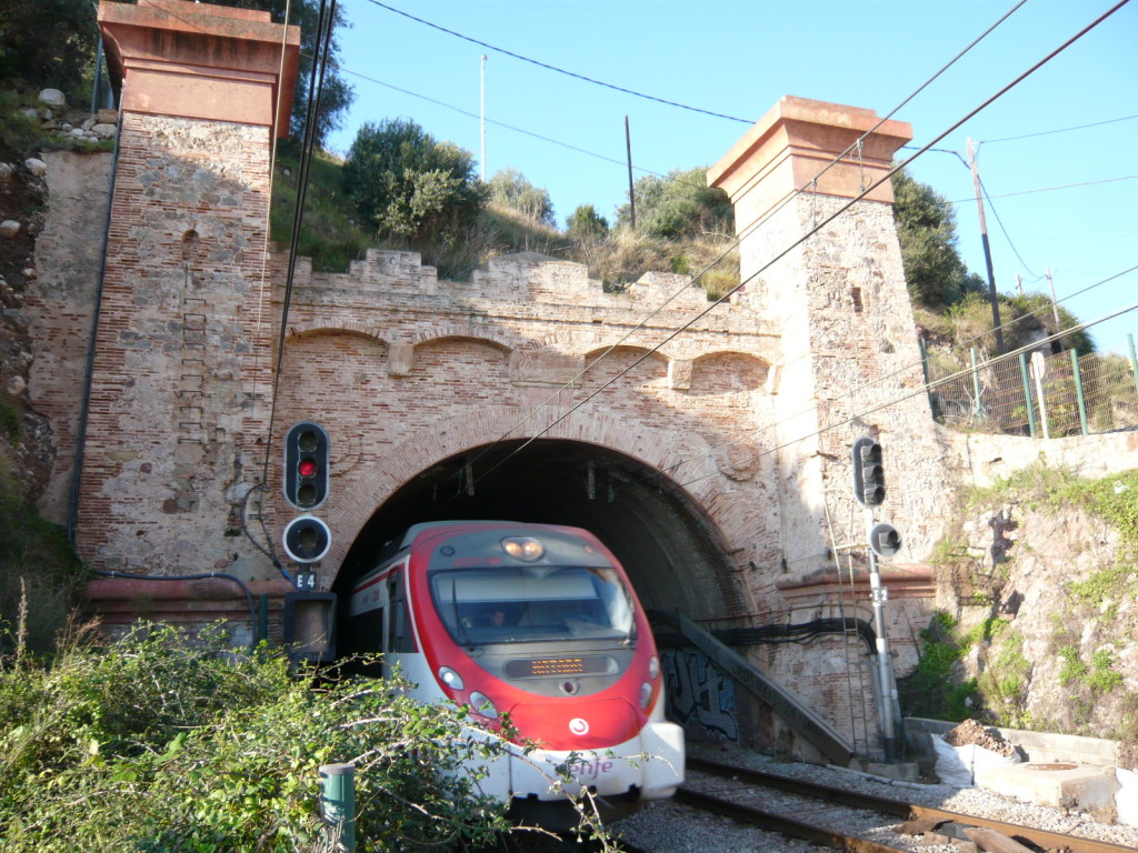 Façana nord. Foto Xavier Nubiola